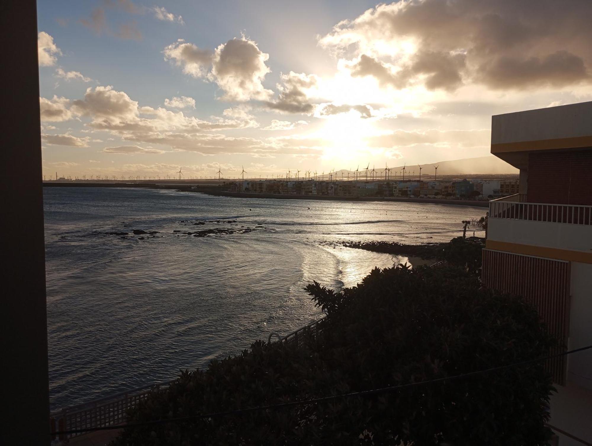 Sea View On Arinaga Beach Exterior foto